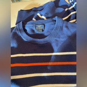Brooks Brothers sweater ready for the holiday season